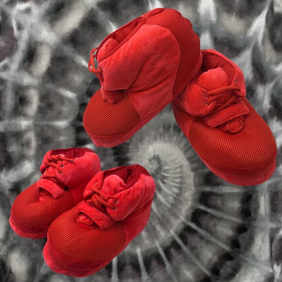 Comfy Unisex Plush Sneaker Slippers – Red October Inspired – One Size Fits Most - Picture 2 of 2